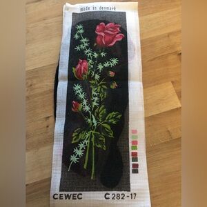 Vintage CEWEC Embroidery Stitchery Roses Tapestry Kit Made in Denmark 8x20”EUC